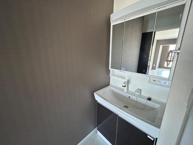 洗面設備　洗髪洗面化粧台（イメージ）