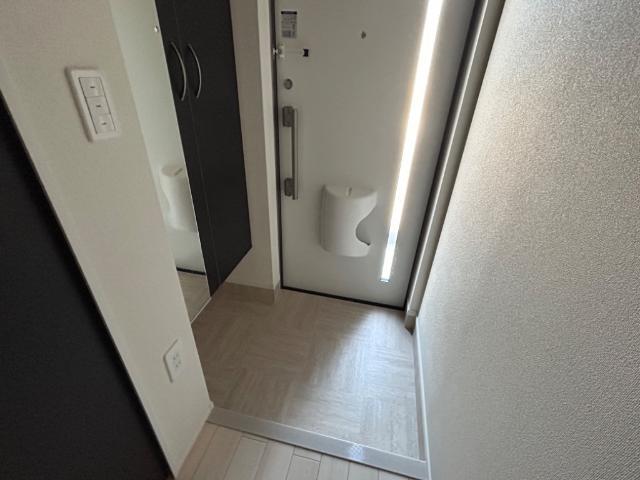 玄関　玄関（イメージ）