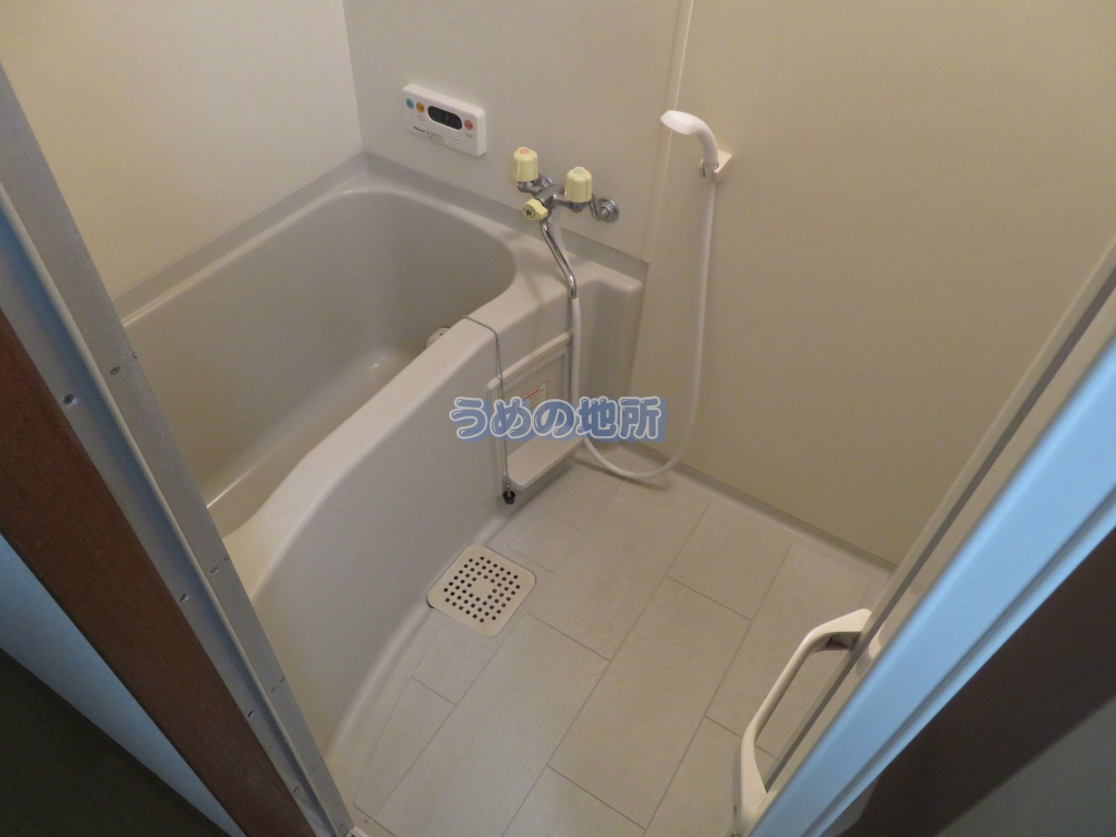 バス・シャワールーム　浴室