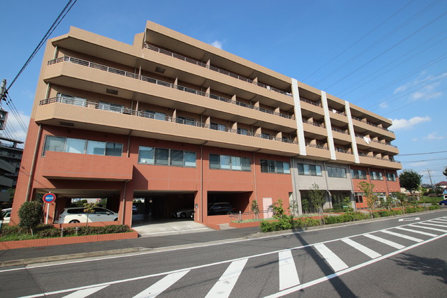 建物外観　大切なペットと一緒に暮らせます（種類相談）