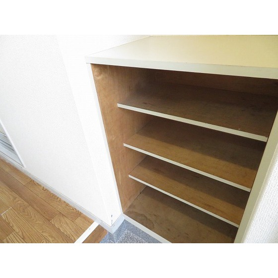 玄関　玄関収納