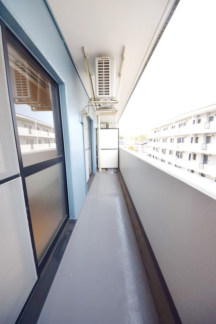 バルコニー　～洗濯物干そうっ～