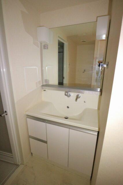 洗面設備　※参考写真