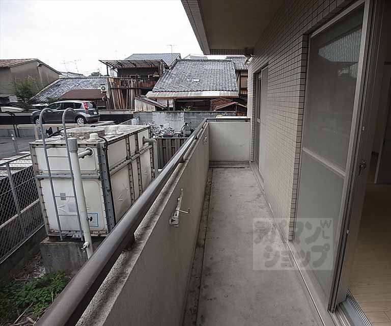 バルコニー　バルコニ