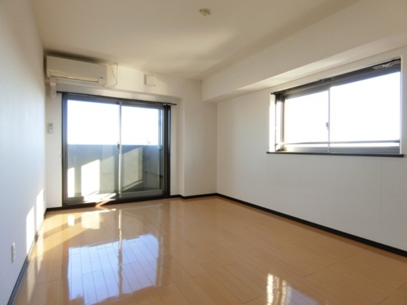 居室・リビング　図面と現状に相違がある場合には現状を優先