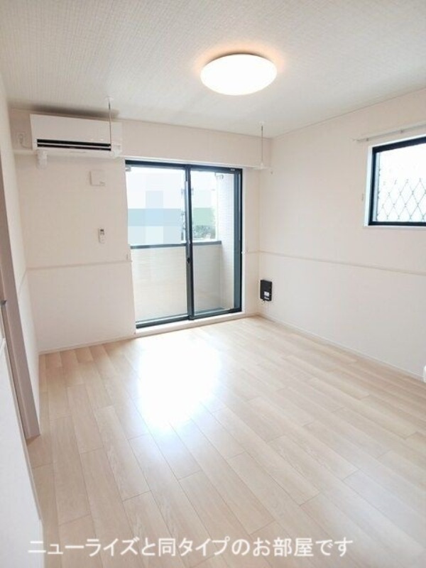 居室・リビング　図面と現状に相違がある場合には現状を優先