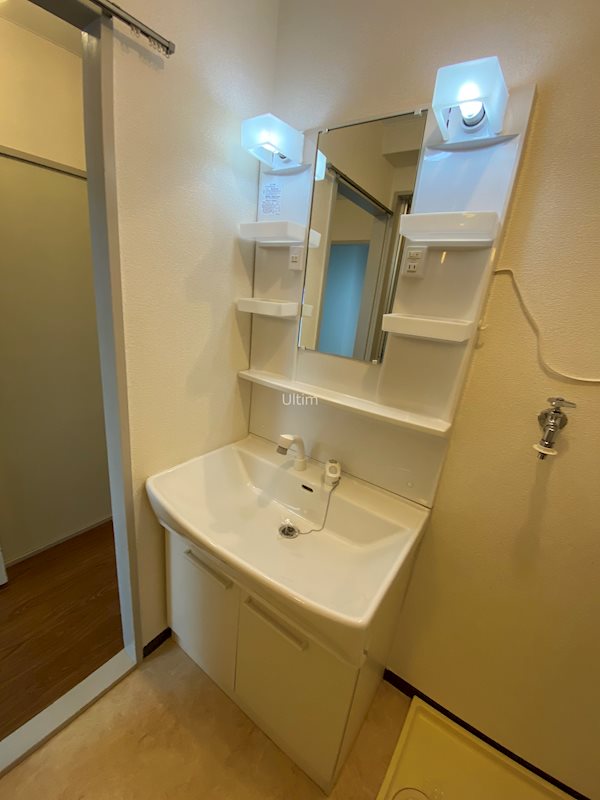 洗面設備　別部屋のお写真です。ご参考までに！