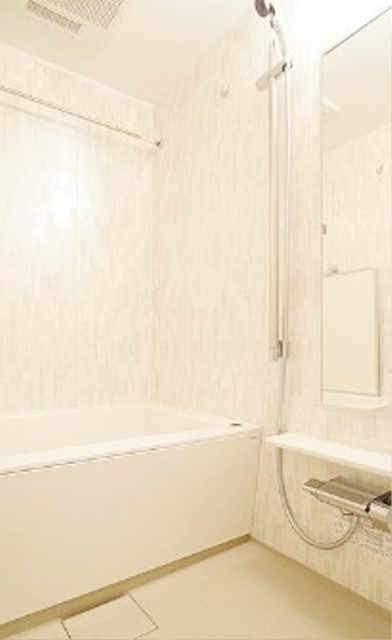 バス・シャワールーム　別部屋同仕様タイプ