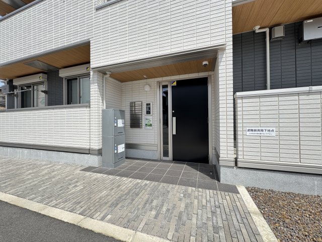 トイレ　トイレ(温水洗浄暖房便座)