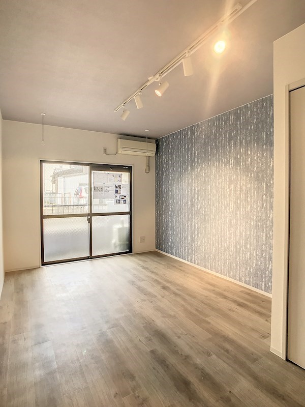 居室・リビング　※現況優先