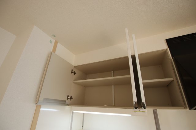 その他　吊戸棚