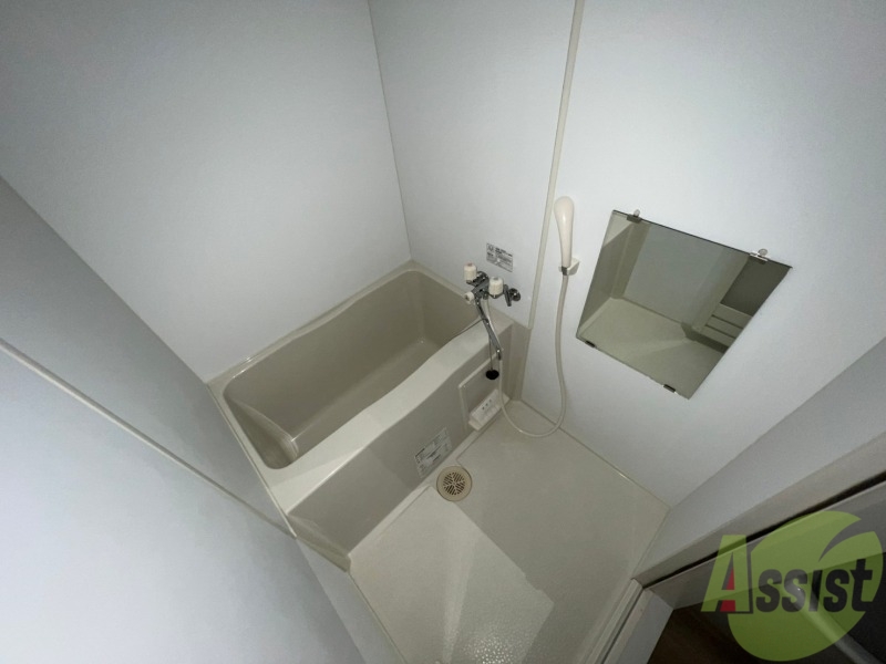 バス・シャワールーム　お風呂です！一日の疲れを癒してくださいね！