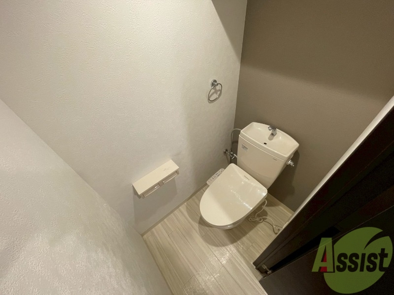 トイレ　トイレです。ウォシュレット付を探している方、おすすめです。