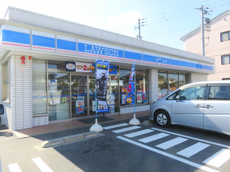 コンビニ　ローソン岡山浜三丁目店（コンビニ）まで183m