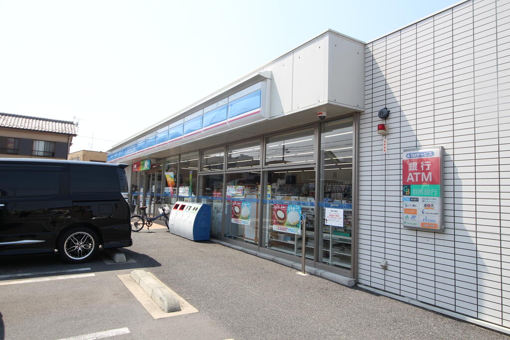 コンビニ　ローソン高崎江木店（コンビニ）まで180m