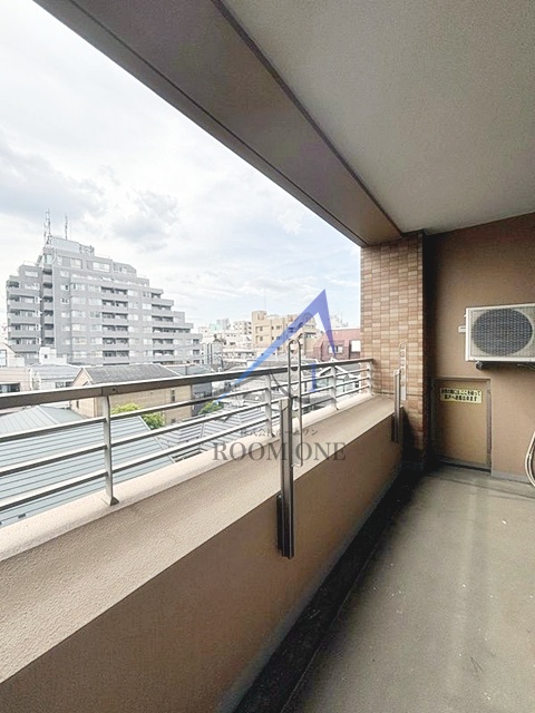 バルコニー　バルコニーです。
