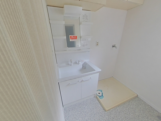 洗面設備　※別部屋の写真です