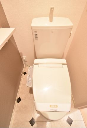 トイレ　ゆったりとした空間のトイレです※参考写真です