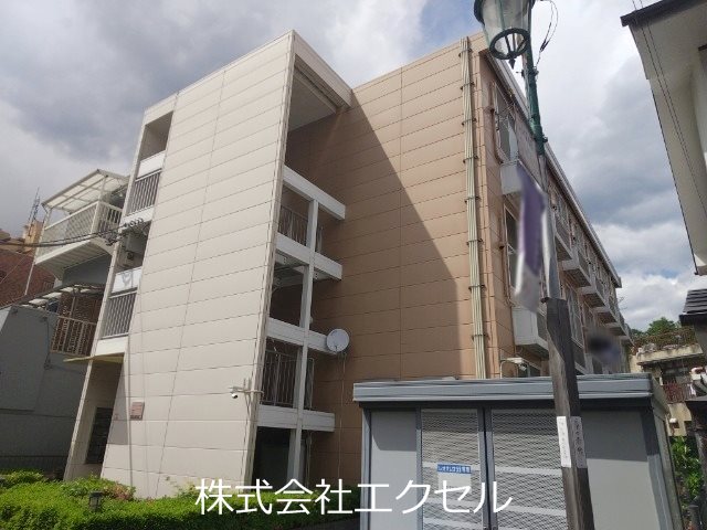建物外観　青梅駅徒歩3分で通勤通学に便利な場所です。
