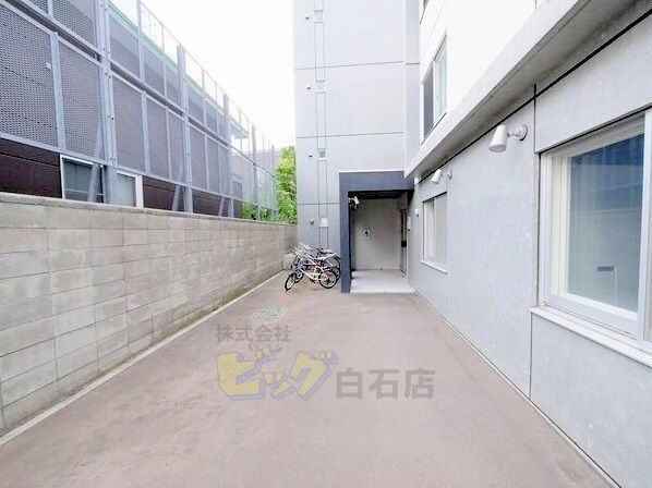 その他共有部分　敷地内に専用駐輪場完備しています♪