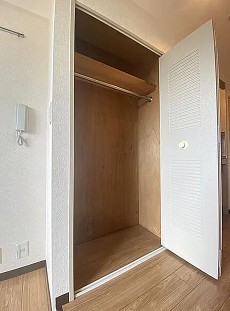 収納　クローゼット