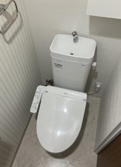 トイレ　※別号室参考写真※