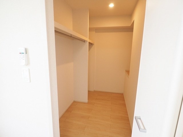 収納　※別号室の写真です。