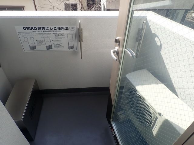 バルコニー