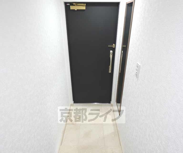 玄関　玄関です。