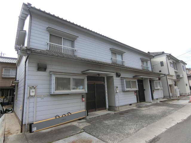 建物外観　1982年築　Sアパート
