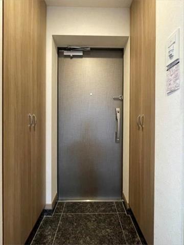 ルーブル川崎鷺沼の玄関写真