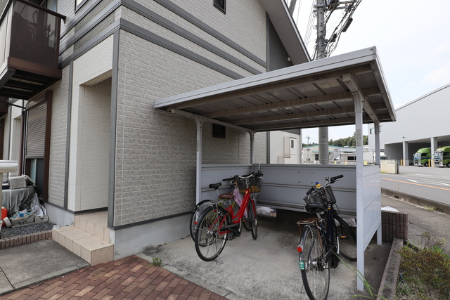 エントランス　駐輪場