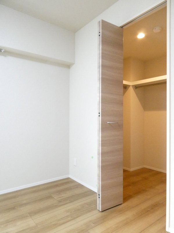 収納　奥行のある収納でお部屋すっきり◎