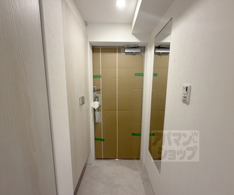 アライズ西院の玄関写真