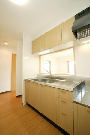 キッチン　※同じ物件の他のお部屋の写真です※