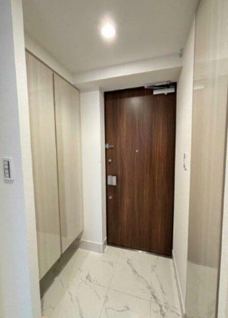 玄関　別部屋同仕様