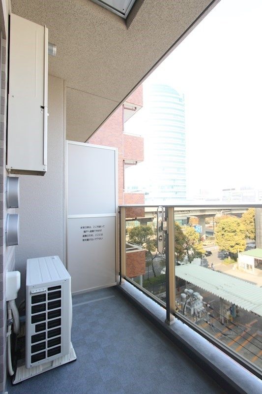 バルコニー　※同タイプの別のお部屋です。