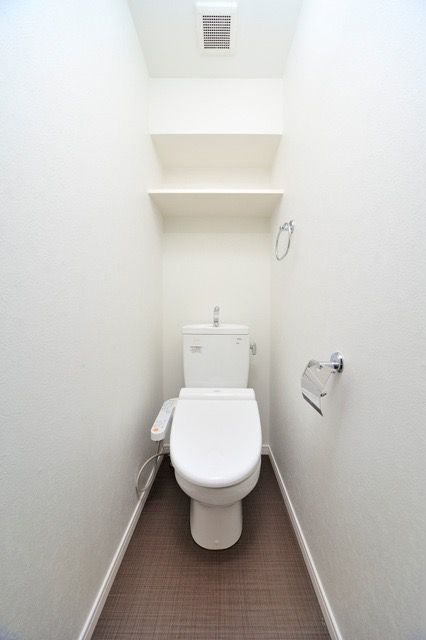 トイレ　エンクレスト祇園II