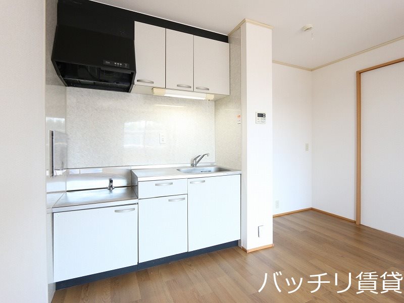 キッチン　別号室の画像の為、現況優先致します