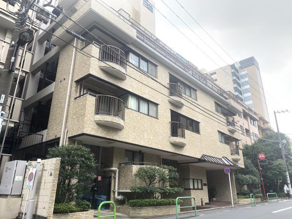 建物外観　外観は落ち着いています