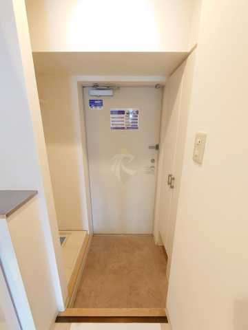 玄関　レジディア上野御徒町