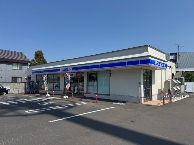 コンビニ　ローソン札幌学院大江別キャンパス前店（コンビニ）まで608m