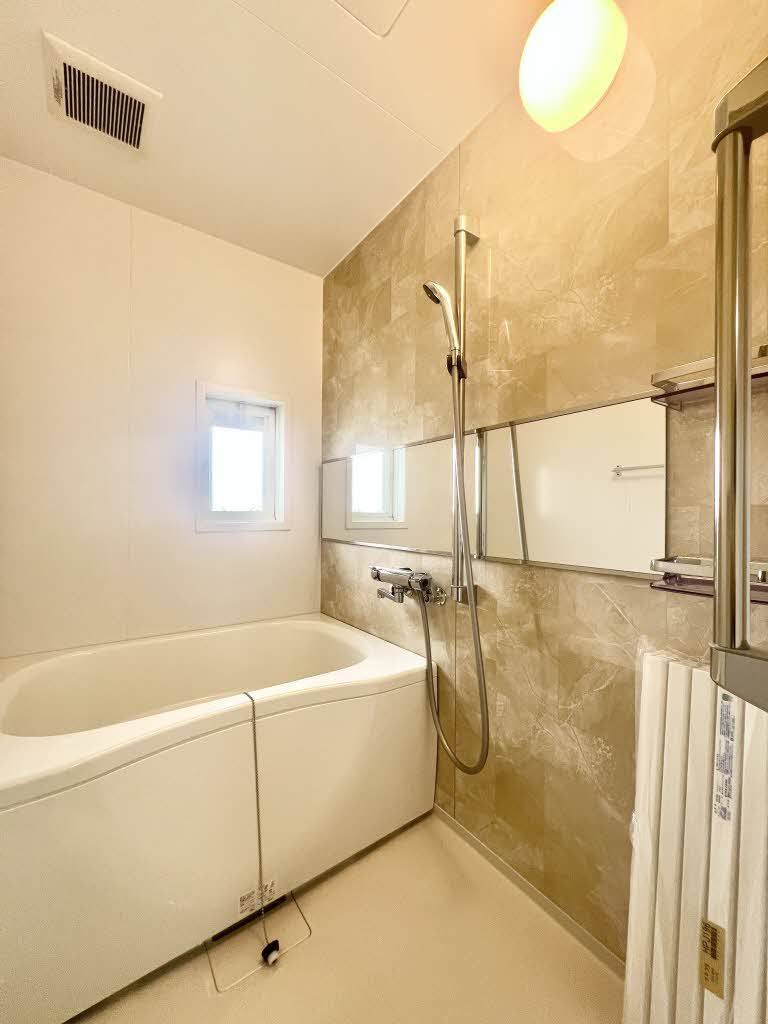 バス・シャワールーム　バス