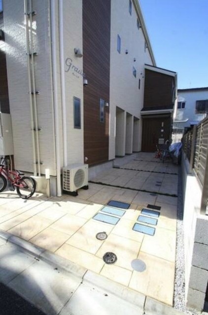 エントランス　エントランス部分