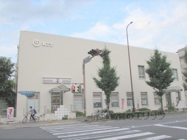コンビニ　セブンイレブン京都吉田近衛町店（コンビニ）まで400m