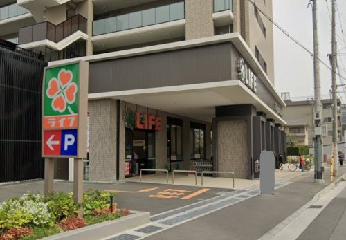 スーパー　ライフ阪神芦屋店（スーパー）まで818m