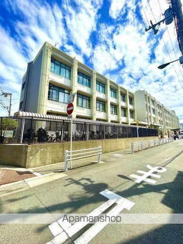 中学校　大宮中学校（中学校）まで601m