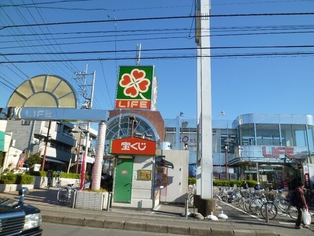 スーパー　ライフ指扇店（スーパー）まで980m
