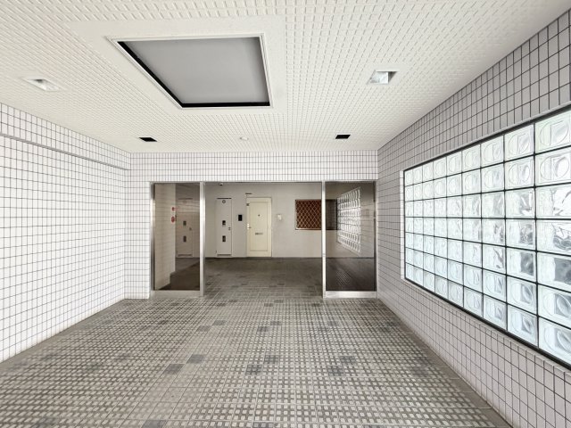 ロビー