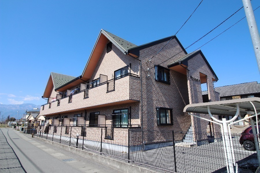 建物外観　きれいな外観